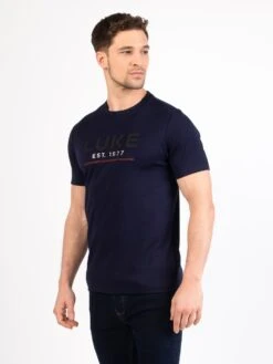 SPLIT THE DIFFERENCE T-SHIRT 11 SPLIT THE DIFFERENCE T-SHIRT -Alpha Industries Shop M710101 DARKNAVY 02