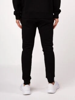 TITAN PERFORMANCE TRAINING JOGGERS -Alpha Industries Shop M710362 BLK 03 c9351ba2 5aee 4579 852f c8127642a61b