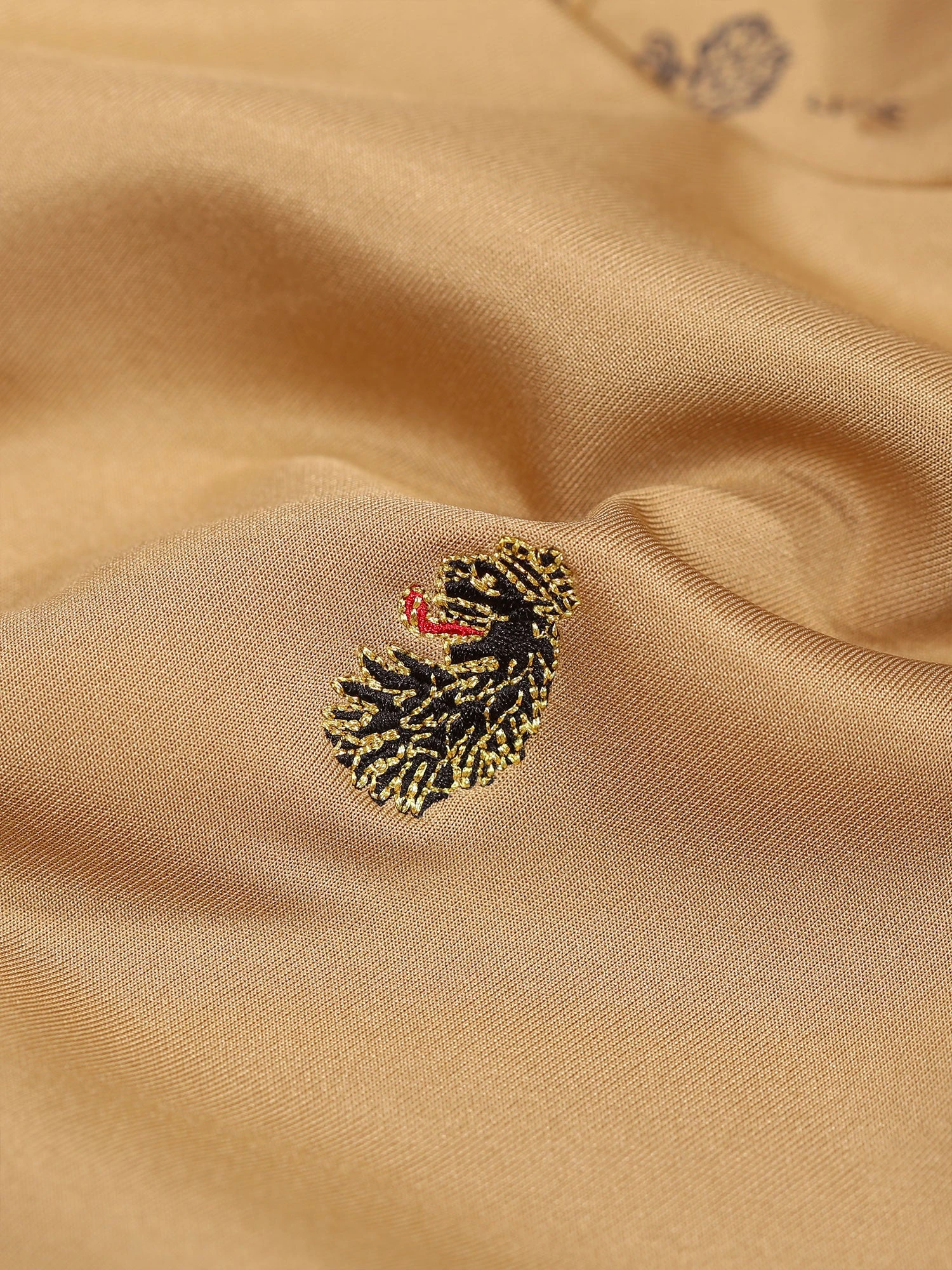 LIONS SHARE HOODIE 9 LIONS SHARE HOODIE - Image 7