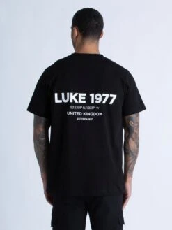 AI TEE RELAXED FIT T-SHIRT -Alpha Industries Shop M750159 BLACK 3 a839d332 adf5 469b badd aca6aef977ee