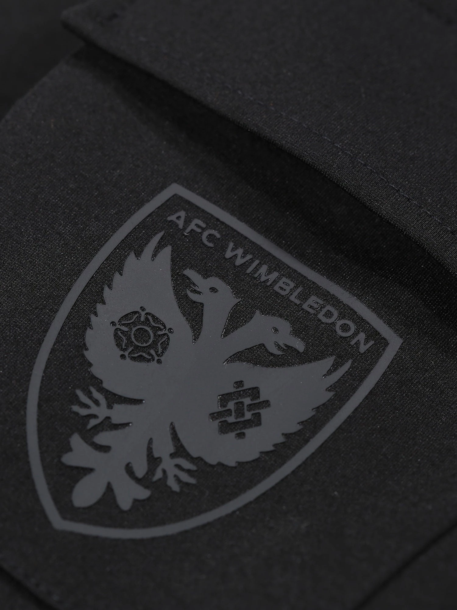 Cooper & Earle AFC Wimbledon Set Black 6 Cooper & Earle AFC Wimbledon Set Black - Image 4